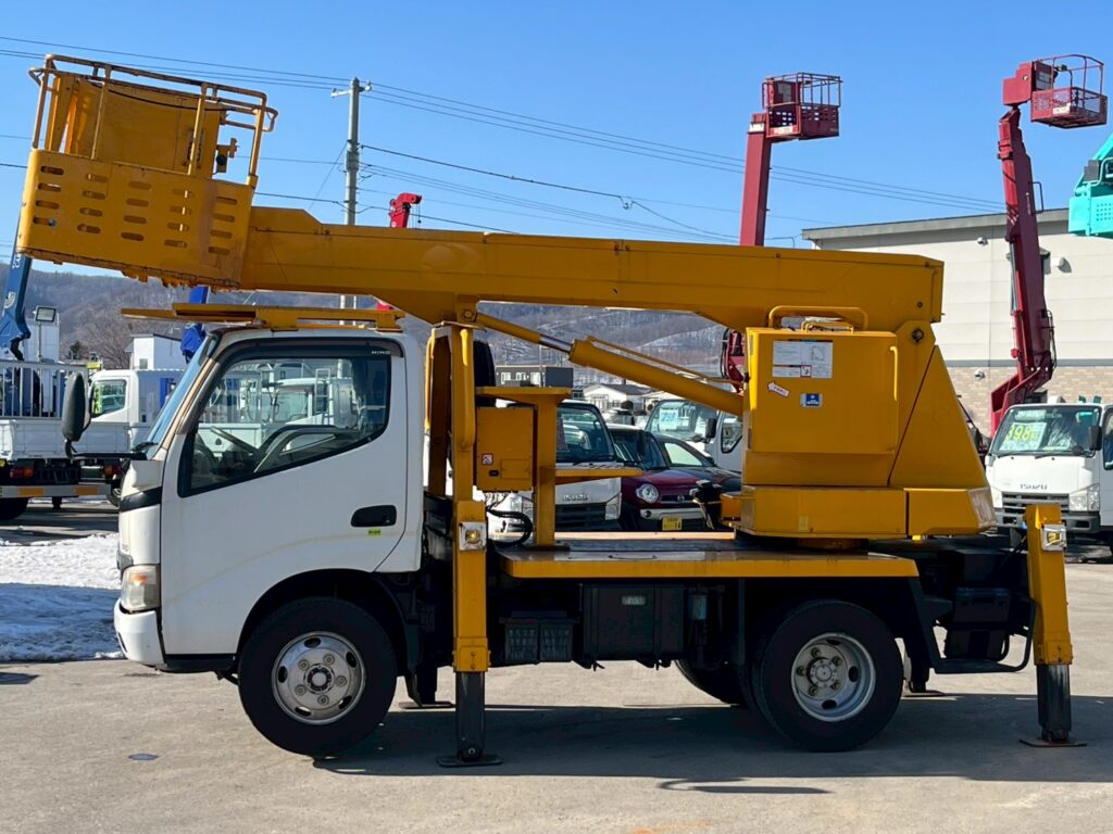 【高所作業車】平成20年式日野デュトロ　スチールバケット【12mブーム】★札幌・江別・旭川・北見・釧路どこでも全国対応可能です！お問合せは北見店へ～TEL0157-57-7166～