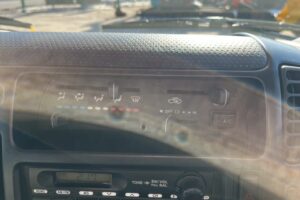 サムネイル: 【高所作業車】平成20年式日野デュトロ　スチールバケット【12mブーム】★札幌・江別・旭川・北見・釧路どこでも全国対応可能です！お問合せは北見店へ～TEL0157-57-7166～