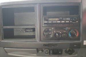 サムネイル: 平成24年　いすゞ　フォワード　４トン深ダンプ　土砂禁（車検令和９年１月）