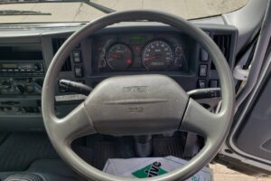 サムネイル: 平成24年　いすゞ　フォワード　４トン深ダンプ　土砂禁（車検令和９年１月）