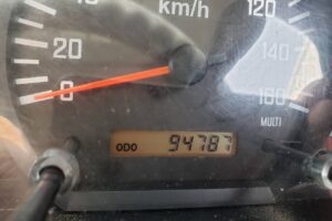 サムネイル: 平成24年　いすゞ　フォワード　４トン深ダンプ　土砂禁（車検令和９年１月）