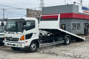 平成23年　日野　レンジャー　４トンセーフティローダー　スライドボディ・ウィンチ・ラジコン付（車検１年付）