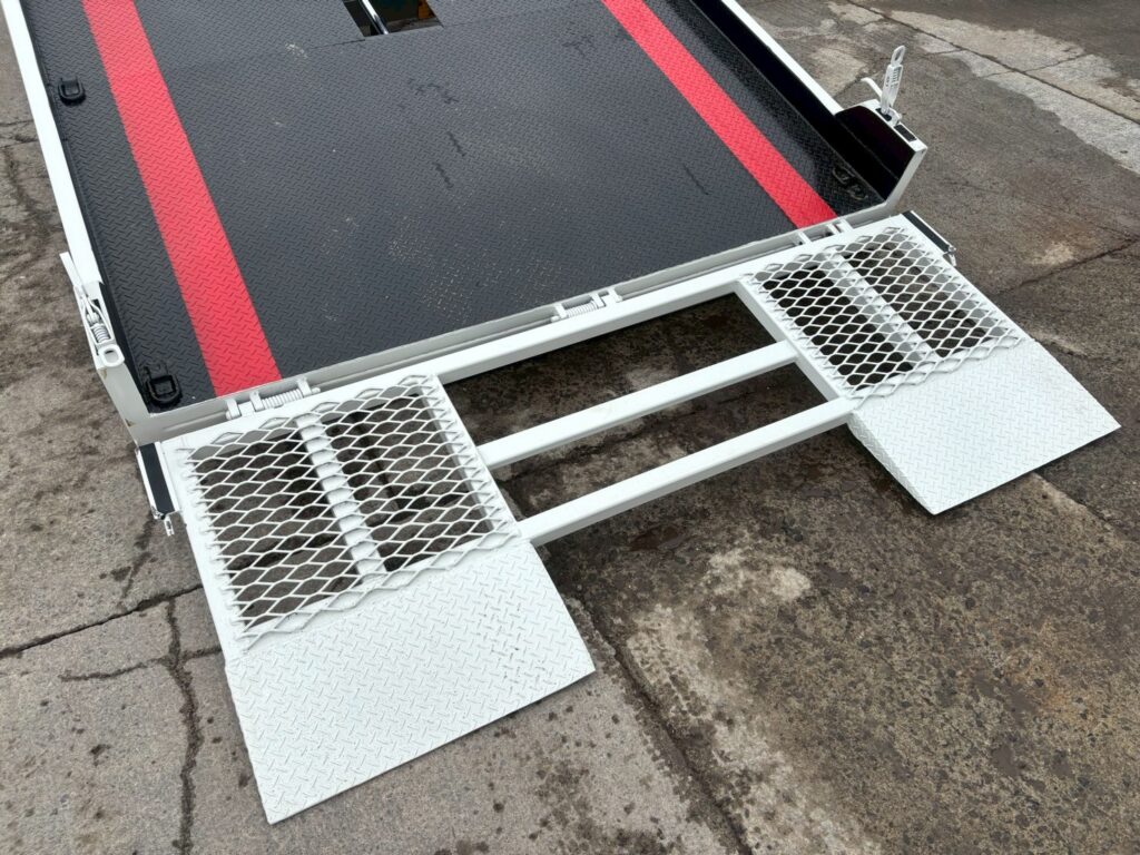 平成23年　日野　レンジャー　４トンセーフティローダー　スライドボディ・ウィンチ・ラジコン付（車検１年付）