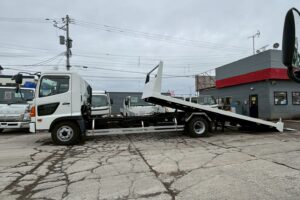 サムネイル: 平成23年　日野　レンジャー　４トンセーフティローダー　スライドボディ・ウィンチ・ラジコン付（車検１年付）