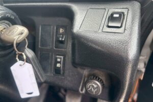 サムネイル: 平成23年　日野　レンジャー　４トンセーフティローダー　スライドボディ・ウィンチ・ラジコン付（車検１年付）