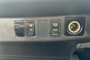 サムネイル: 平成23年　日野　レンジャー　４トンセーフティローダー　スライドボディ・ウィンチ・ラジコン付（車検１年付）