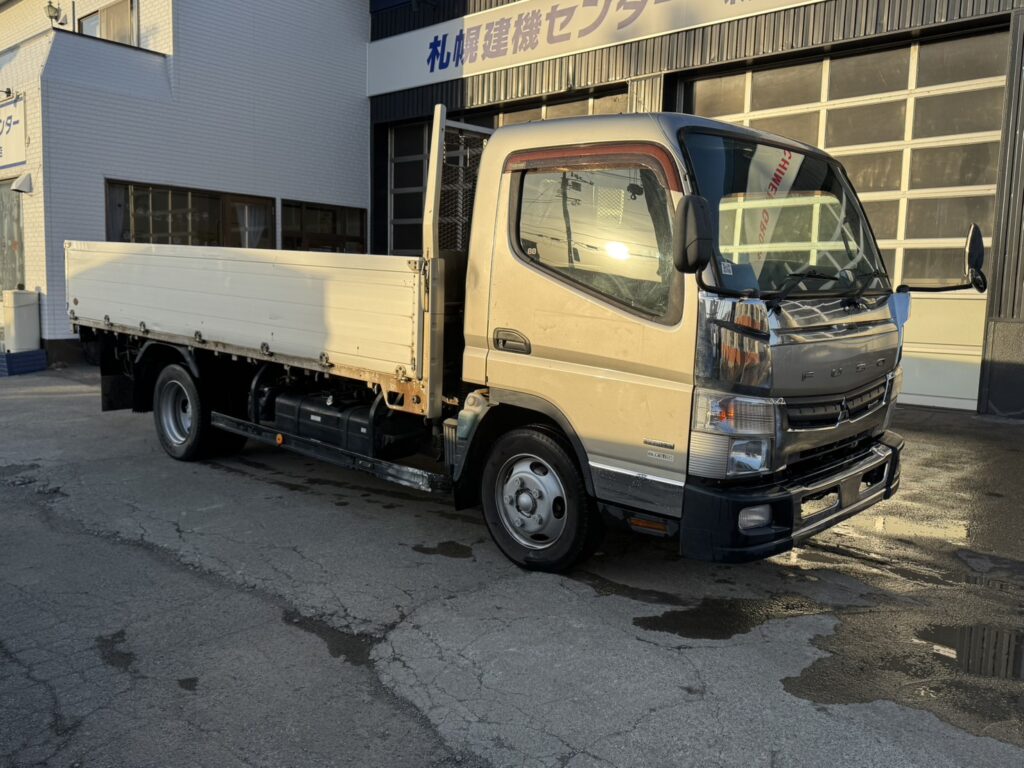 平成26年　キャンター3トン平　ワイドロング　アルミアオリ　フル装備　車検1年付