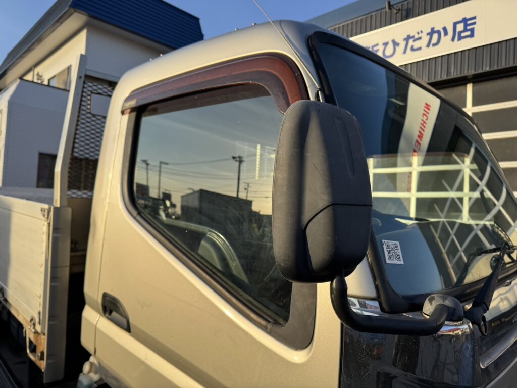 平成26年　キャンター3トン平　ワイドロング　アルミアオリ　フル装備　車検1年付