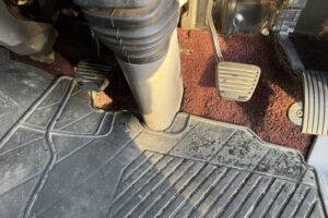 サムネイル: 平成26年　キャンター3トン平　ワイドロング　アルミアオリ　フル装備　車検1年付