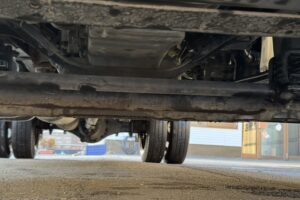 サムネイル: 平成26年　キャンター3トン平　ワイドロング　アルミアオリ　フル装備　車検1年付