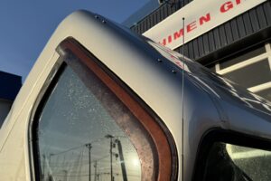 サムネイル: 平成26年　キャンター3トン平　ワイドロング　アルミアオリ　フル装備　車検1年付