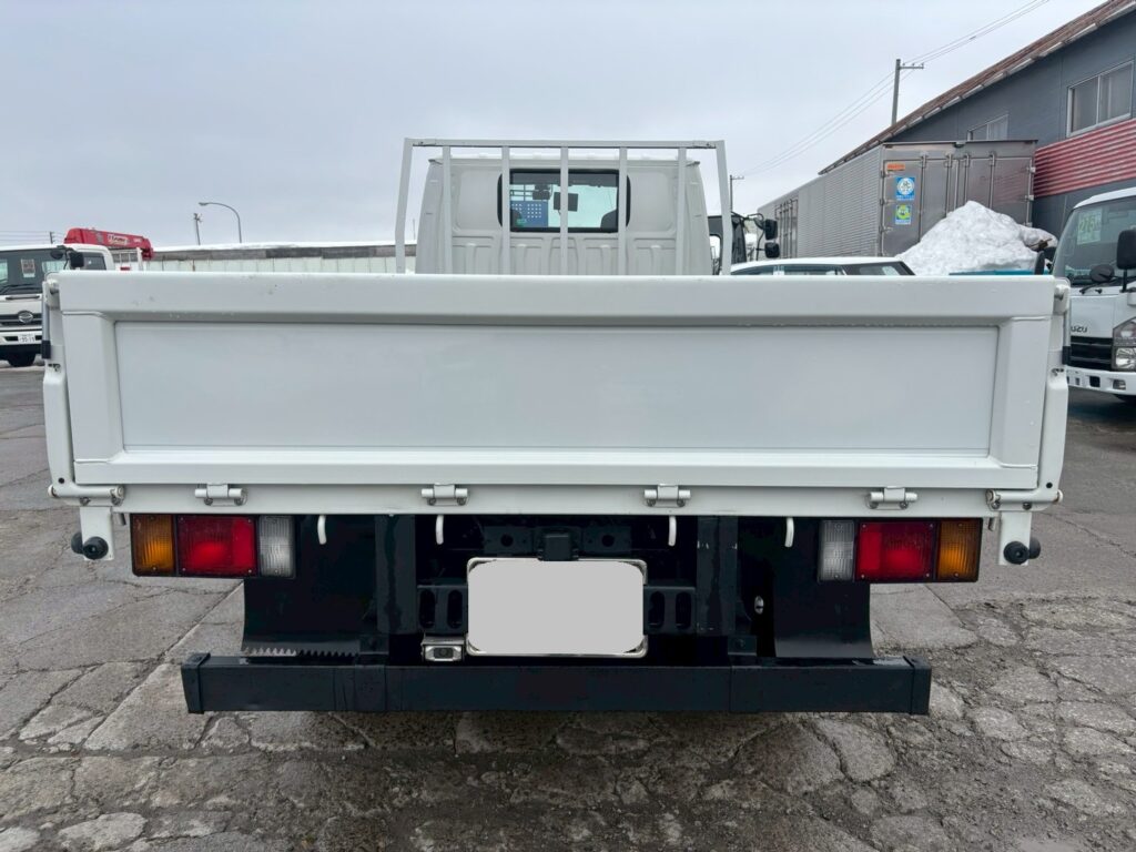 令和1年　いすゞ　エルフ　1.5トン平　4WD　バックモニター・MTモード付AT（車検令和9年1月）