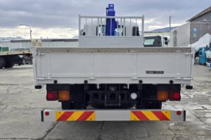 サムネイル: 平成26年　いすゞ　フォワード　４トン４段クレーンロング　フックイン・ラジコン付（車検1年付）