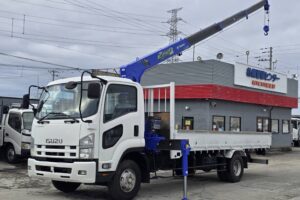 平成26年　いすゞ　フォワード　４トン４段クレーンロング　フックイン・ラジコン付（車検1年付）