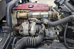 サムネイル: 平成27年　日野　デュトロ　２トン平　ワイド超ロング（車検1年付）