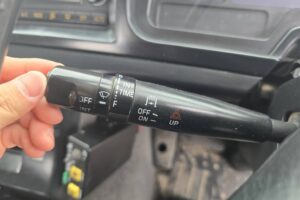 サムネイル: 平成26年　いすゞ　ギガ大型ダンプ　２デフ・ベッド・電動コボレーン（車検令和８年10月）