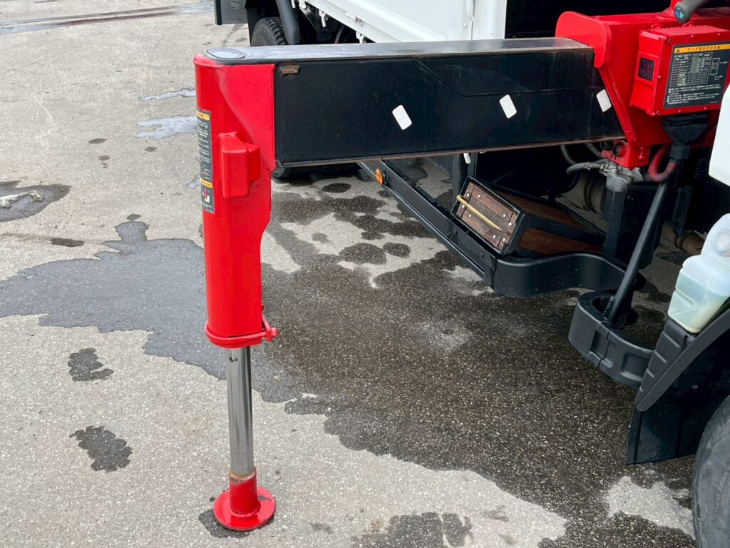 【平成18年式】三菱キャンター3.5tクレーン付き平ボデー！【5段ブームラジコン付き】車検令和8年11月 札幌・江別・旭川・北見・釧路どこでも全国対応可能です！【お問い合わせは北見店へ～TEL0157-57-7166～】