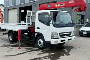 サムネイル: 【平成18年式】三菱キャンター3.5tクレーン付き平ボデー！【5段ブームラジコン付き】車検令和8年11月 札幌・江別・旭川・北見・釧路どこでも全国対応可能です！【お問い合わせは北見店へ～TEL0157-57-7166～】