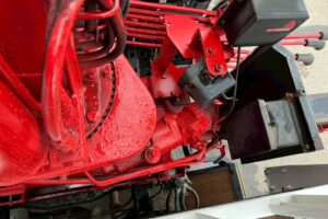 サムネイル: 【平成18年式】三菱キャンター3.5tクレーン付き平ボデー！【5段ブームラジコン付き】車検令和8年11月 札幌・江別・旭川・北見・釧路どこでも全国対応可能です！【お問い合わせは北見店へ～TEL0157-57-7166～】