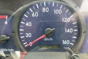 サムネイル: 【平成18年式】三菱キャンター3.5tクレーン付き平ボデー！【5段ブームラジコン付き】車検令和8年11月 札幌・江別・旭川・北見・釧路どこでも全国対応可能です！【お問い合わせは北見店へ～TEL0157-57-7166～】