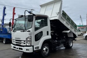 平成28年　フォワード4トンLゲートダンプ　全塗装済み　電動コボレーン　車検1年付