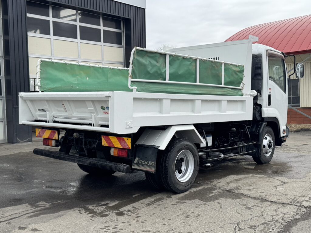 平成28年　フォワード4トンLゲートダンプ　全塗装済み　電動コボレーン　車検1年付