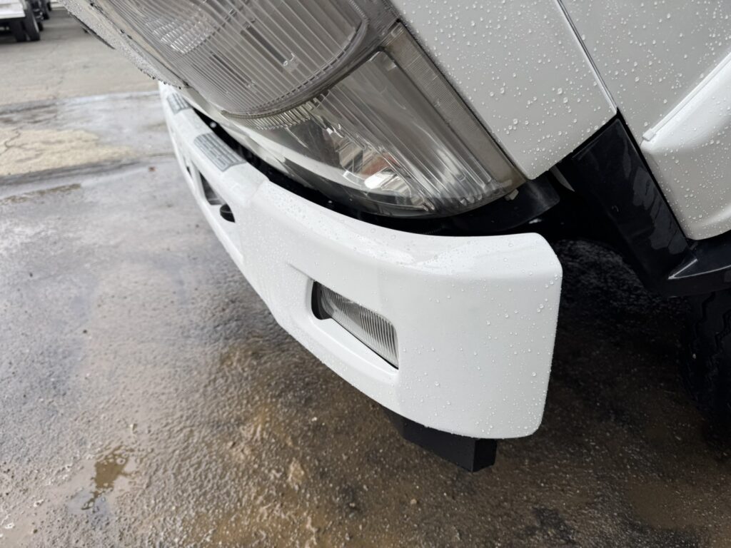 平成28年　フォワード4トンLゲートダンプ　全塗装済み　電動コボレーン　車検1年付