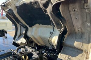 サムネイル: 【平成29年式】三菱　キャンター　2t平ボデー　セミワイド　ロング　車検令和9年1月まで！　【お問い合わせは北見店へ～TEL0157-57-7166～】