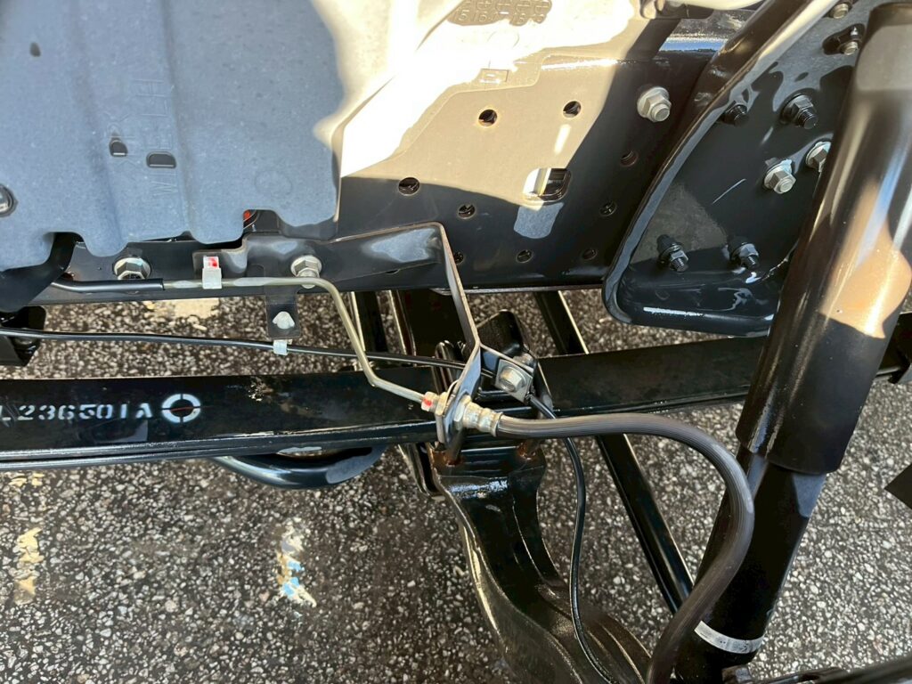 【平成29年式】三菱　キャンター　2t平ボデー　セミワイド　ロング　車検令和9年1月まで！　【お問い合わせは北見店へ～TEL0157-57-7166～】