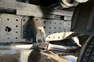 サムネイル: 【平成29年式】三菱　キャンター　2t平ボデー　セミワイド　ロング　車検令和9年1月まで！　【お問い合わせは北見店へ～TEL0157-57-7166～】