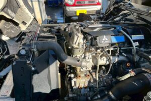 サムネイル: 【平成29年式】三菱　キャンター　2t平ボデー　セミワイド　ロング　車検令和9年1月まで！　【お問い合わせは北見店へ～TEL0157-57-7166～】