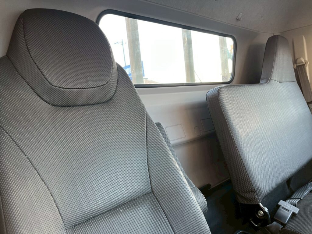 【平成29年式】三菱　キャンター　2t平ボデー　セミワイド　ロング　車検令和9年1月まで！　【お問い合わせは北見店へ～TEL0157-57-7166～】