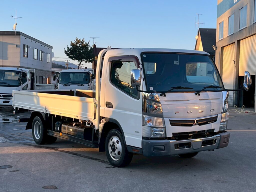 【平成29年式】三菱　キャンター　2t平ボデー　セミワイド　ロング　車検令和9年1月まで！　【お問い合わせは北見店へ～TEL0157-57-7166～】