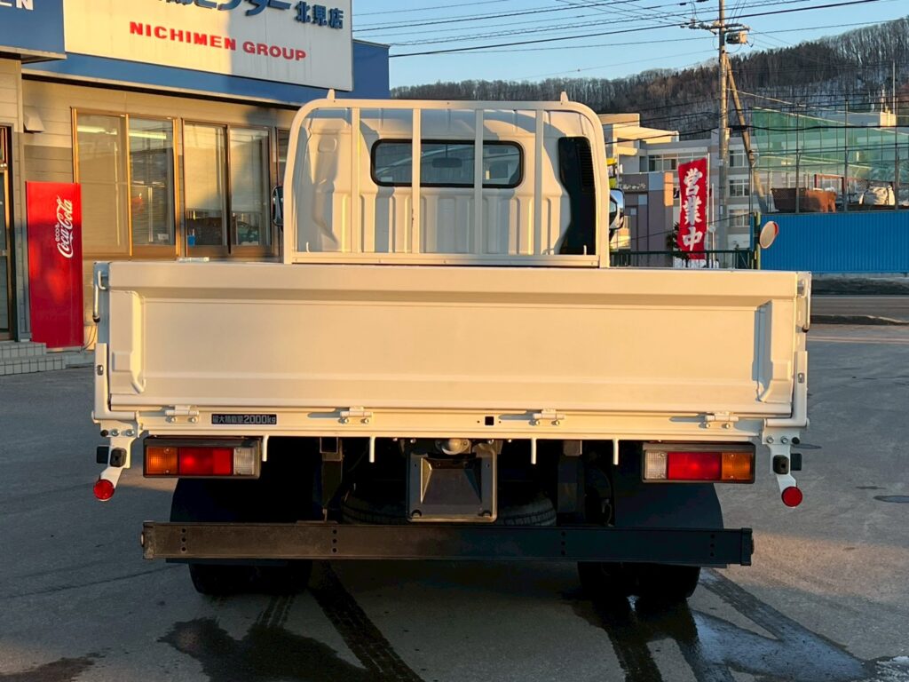 【平成29年式】三菱　キャンター　2t平ボデー　セミワイド　ロング　車検令和9年1月まで！　【お問い合わせは北見店へ～TEL0157-57-7166～】