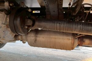 サムネイル: 【平成29年式】三菱　キャンター　2t平ボデー　セミワイド　ロング　車検令和9年1月まで！　【お問い合わせは北見店へ～TEL0157-57-7166～】