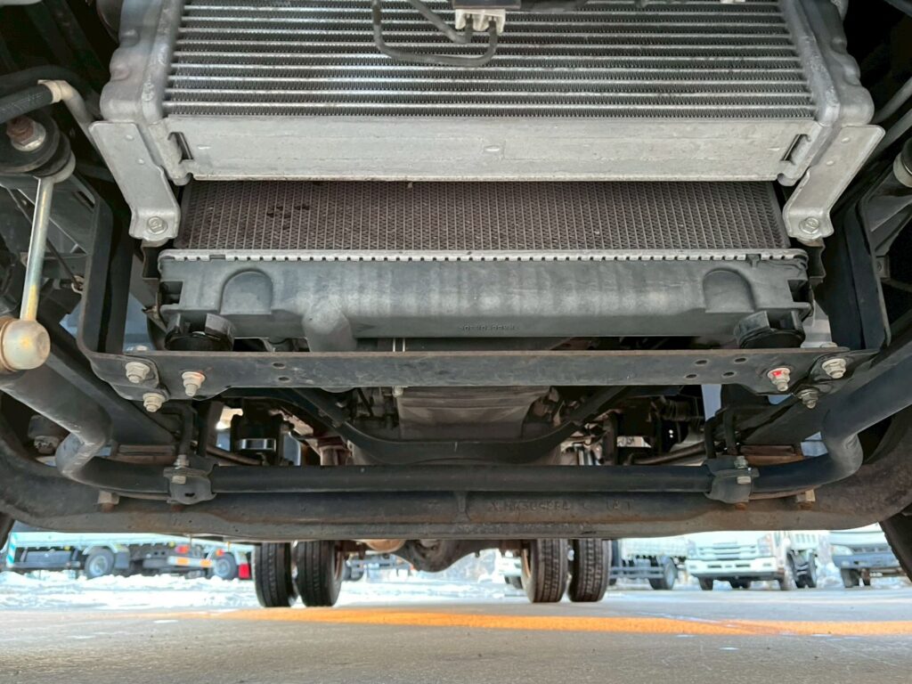 【平成29年式】三菱　キャンター　2t平ボデー　セミワイド　ロング　車検令和9年1月まで！　【お問い合わせは北見店へ～TEL0157-57-7166～】