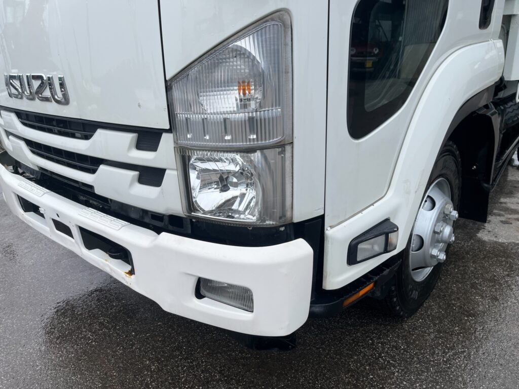 【平成27年式】　いすゞ　フォワード　4tダンプ　Lゲート　電動コボレーン　車検1年付き【お問い合わせは北見店へ～TEL0157-57-7166～】