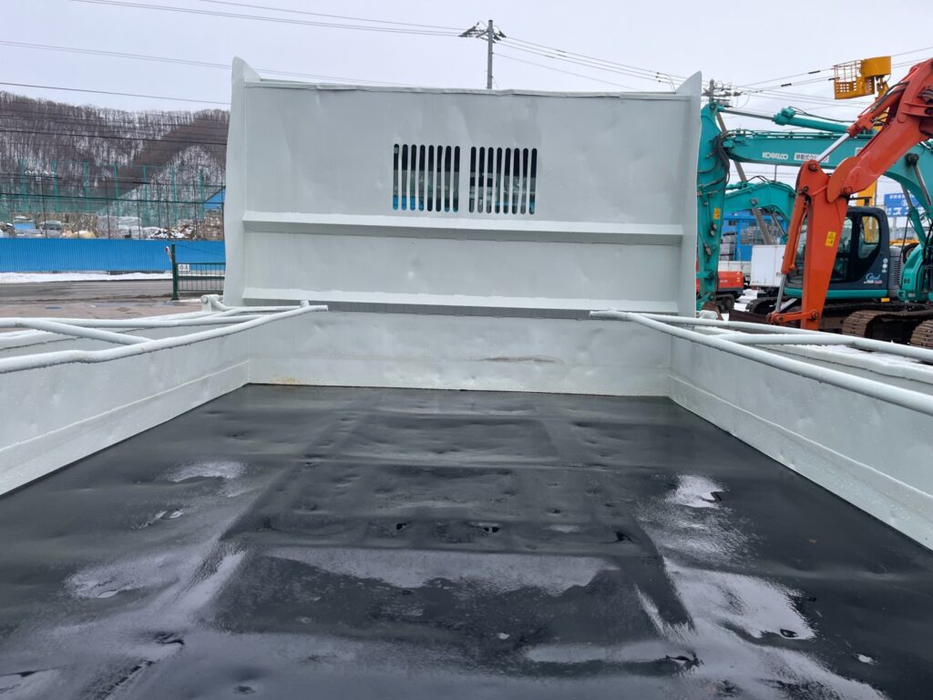 【平成27年式】　いすゞ　フォワード　4tダンプ　Lゲート　電動コボレーン　車検1年付き【お問い合わせは北見店へ～TEL0157-57-7166～】