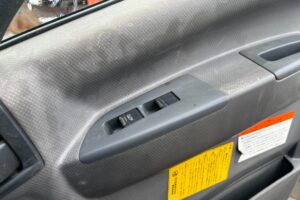 サムネイル: 【平成27年式】　いすゞ　フォワード　4tダンプ　Lゲート　電動コボレーン　車検1年付き【お問い合わせは北見店へ～TEL0157-57-7166～】