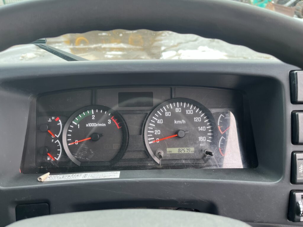 【平成27年式】　いすゞ　フォワード　4tダンプ　Lゲート　電動コボレーン　車検1年付き【お問い合わせは北見店へ～TEL0157-57-7166～】