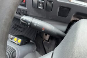 サムネイル: 【平成27年式】　いすゞ　フォワード　4tダンプ　Lゲート　電動コボレーン　車検1年付き【お問い合わせは北見店へ～TEL0157-57-7166～】