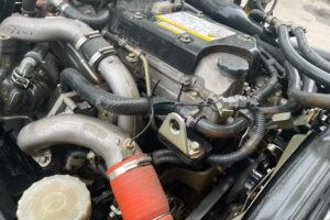 サムネイル: 【平成27年式】　いすゞ　フォワード　4tダンプ　Lゲート　電動コボレーン　車検1年付き【お問い合わせは北見店へ～TEL0157-57-7166～】