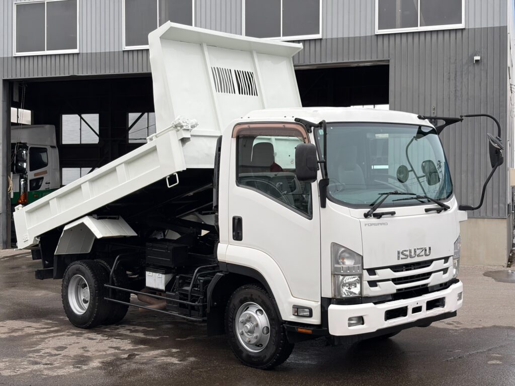 【平成27年式】　いすゞ　フォワード　4tダンプ　Lゲート　電動コボレーン　車検1年付き【お問い合わせは北見店へ～TEL0157-57-7166～】
