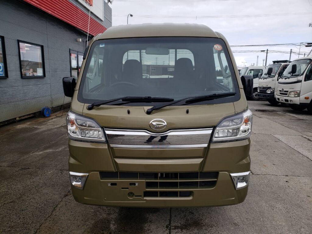 令和3年　ダイハツ　ハイゼット軽トラックジャンボ　4WD・デフロック（車検令和9年10月）