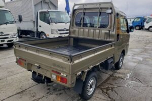 サムネイル: 令和3年　ダイハツ　ハイゼット軽トラックジャンボ　4WD・デフロック（車検令和9年10月）