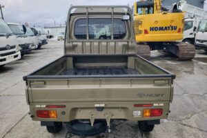 サムネイル: 令和3年　ダイハツ　ハイゼット軽トラックジャンボ　4WD・デフロック（車検令和9年10月）