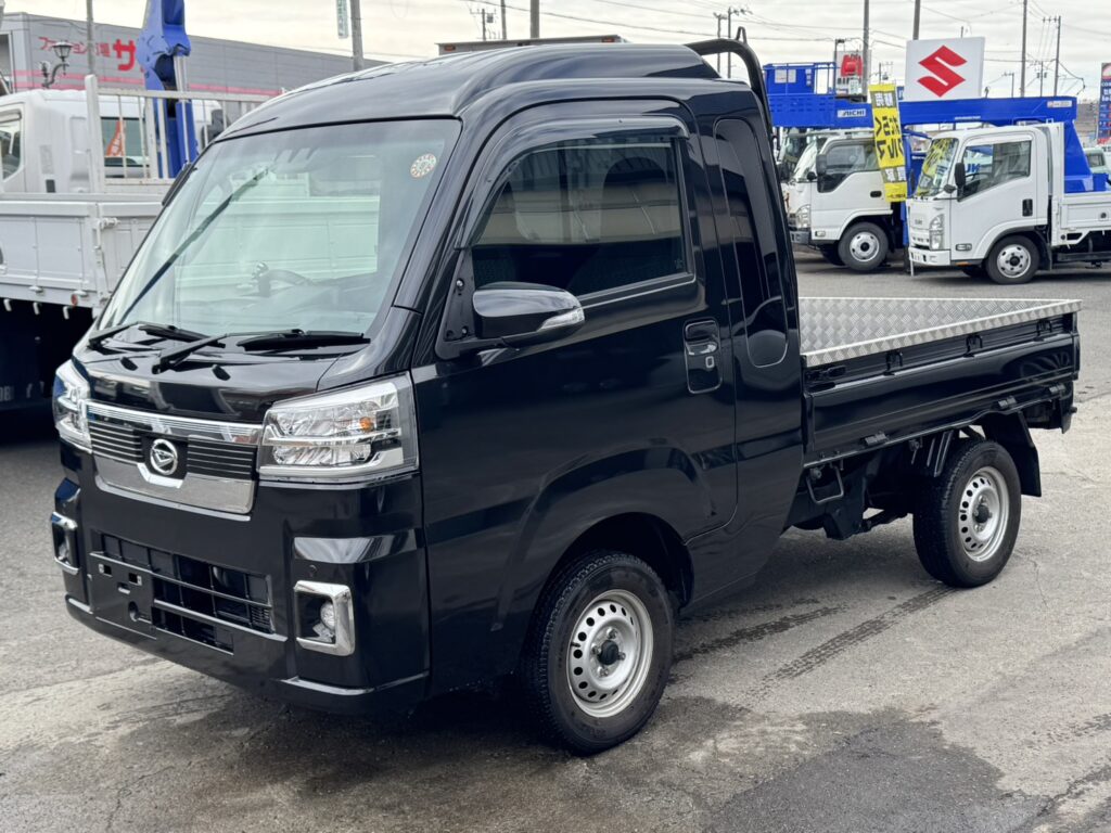 令和4年　ハイゼット軽トラジャンボエクストラ4WD　オートマ　走行約2万キロ　車検2年付