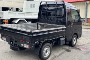 サムネイル: 令和4年　ハイゼット軽トラジャンボエクストラ4WD　オートマ　走行約2万キロ　車検2年付