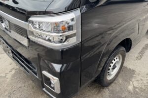 サムネイル: 令和4年　ハイゼット軽トラジャンボエクストラ4WD　オートマ　走行約2万キロ　車検2年付