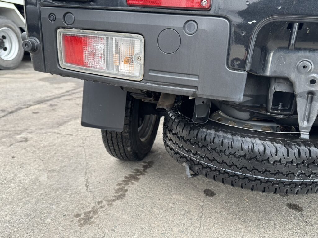 令和4年　ハイゼット軽トラジャンボエクストラ4WD　オートマ　走行約2万キロ　車検2年付